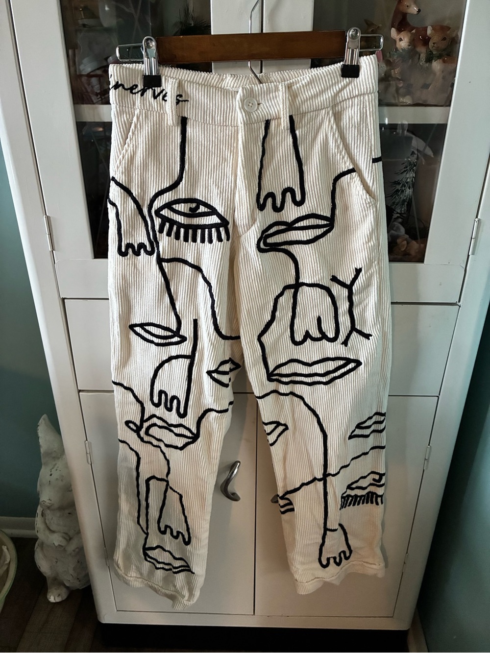 Maison Les Enerves sz XS Artisan Face-Print Corduroy Pants in Cream euc